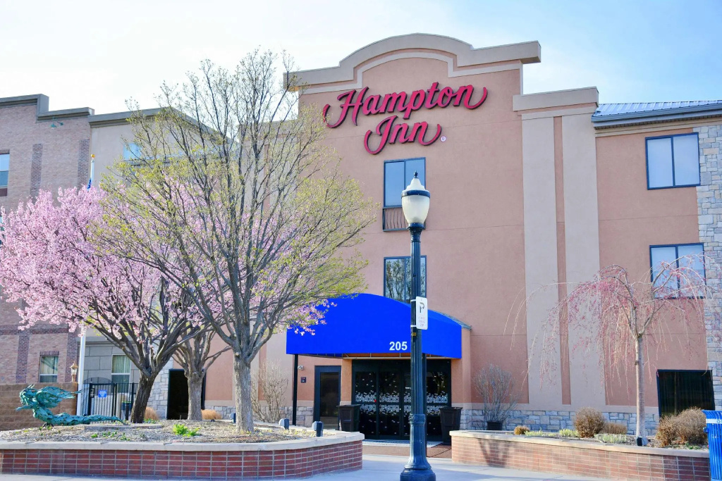 photo 1 of Hampton Inn Grand Junction