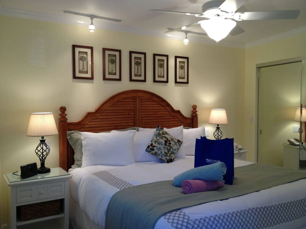 photo 1 of Siesta Palms By the Beach