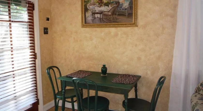 photo 1 of Woodland Hills Calabasas Guesthouses