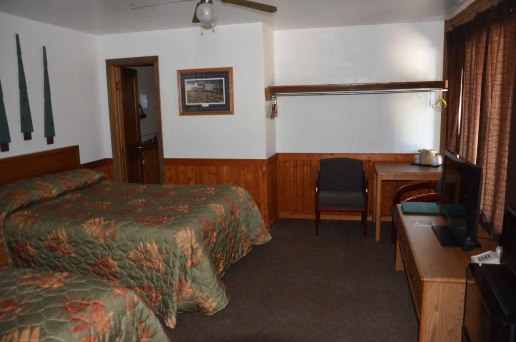 photo 1 of Northland Inn Motel