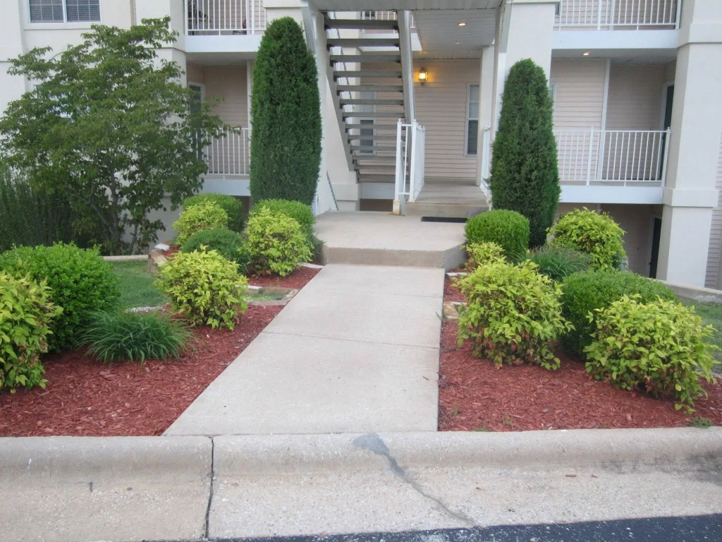 photo 1 of Brook Poolside Walk In-Meadow Brook