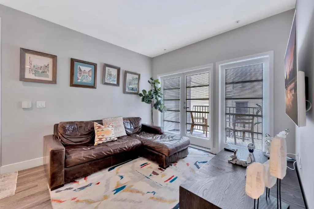 photo 1 of 1 Luxury Apartment