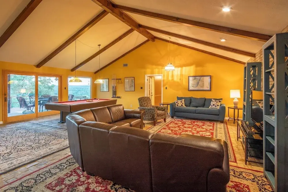 photo 1 of 111 Wimberley - 6 Bedroom Home