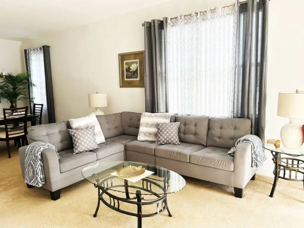 photo 1 of 1132 Two En Suites, Davenport, US