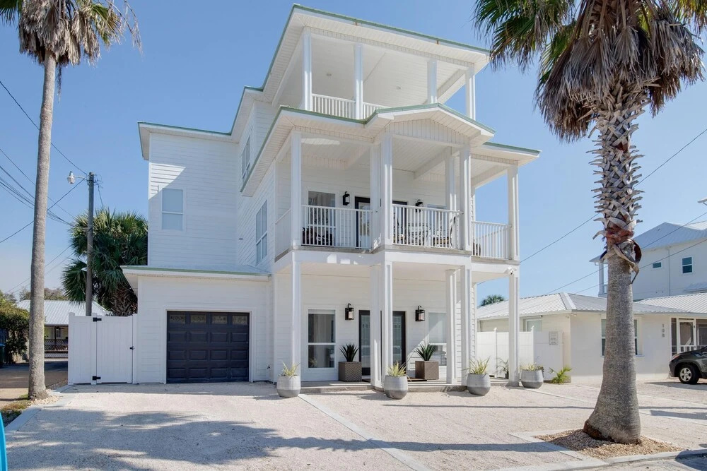 photo 1 of 114 E Lakeshore Dr - The Sandcastle by Blue Swell