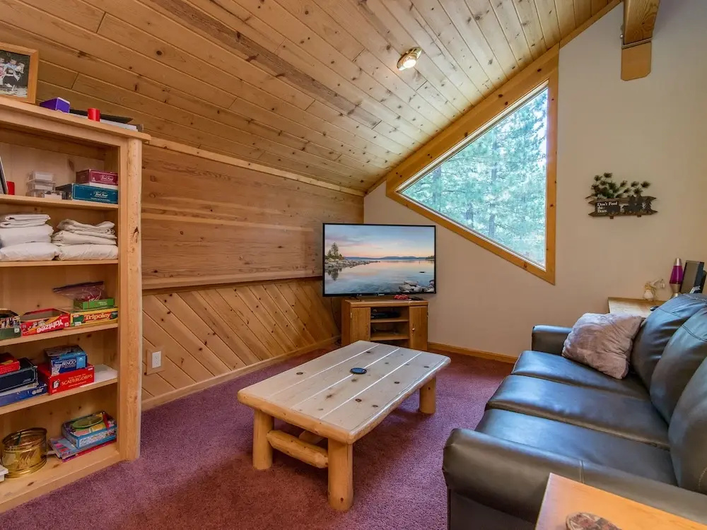 photo 1 of 11454 Chalet Rd Home by RedAwning