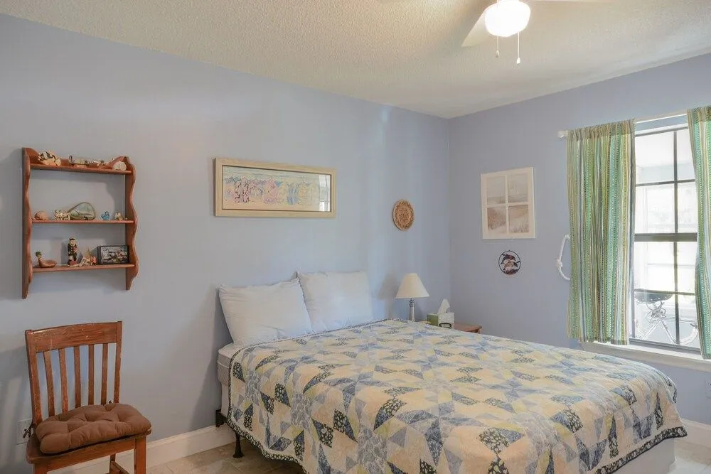 photo 1 of 1152F - Fairvilla by RedAwning