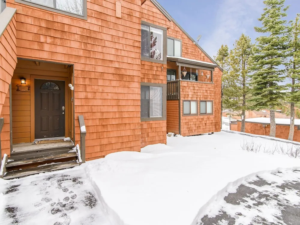 photo 1 of 11685 Snowpeak Way Condo Unit 545 1 Bedroom 1 Bathroom Condo