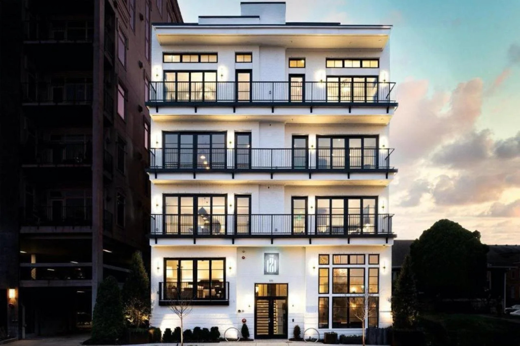 photo 1 of The 121 Hotel