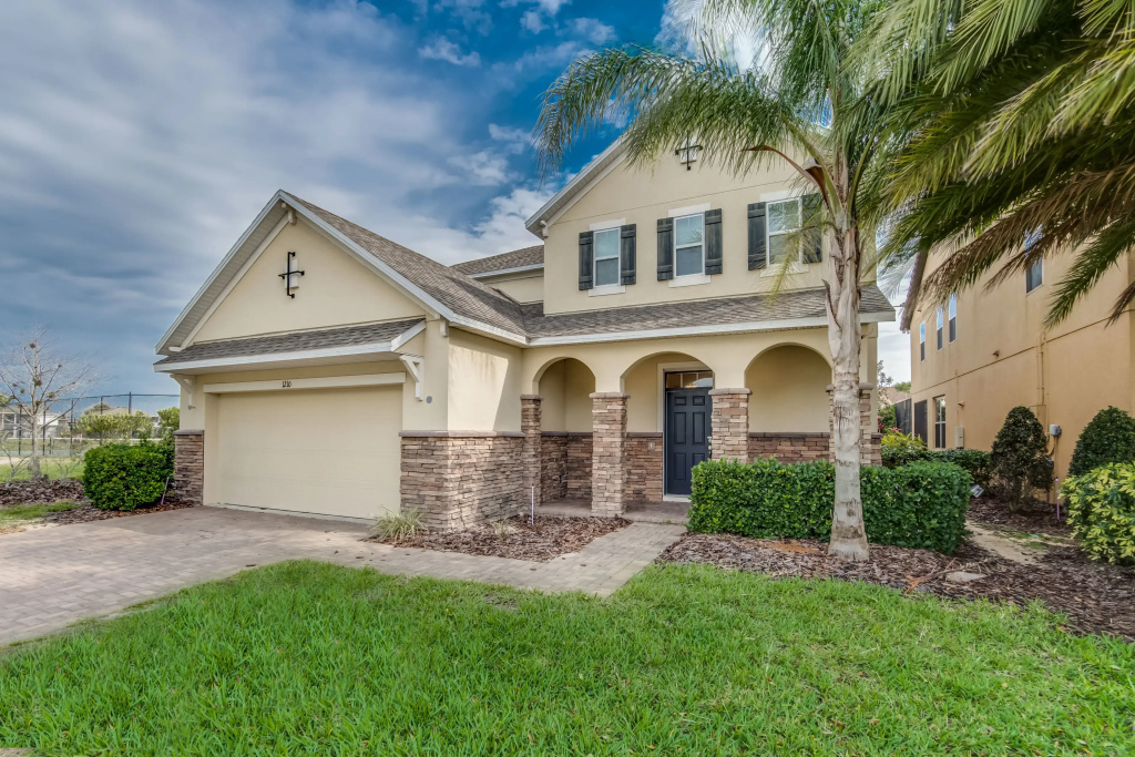 photo 1 of 1210YC Luxury 6 bedroom 5 bathroom with Spa, Davenport, US