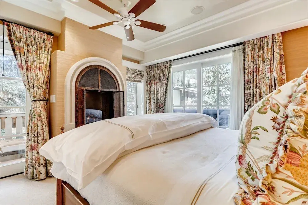 photo 1 of 1-#28 One Willow Bridge 3BD