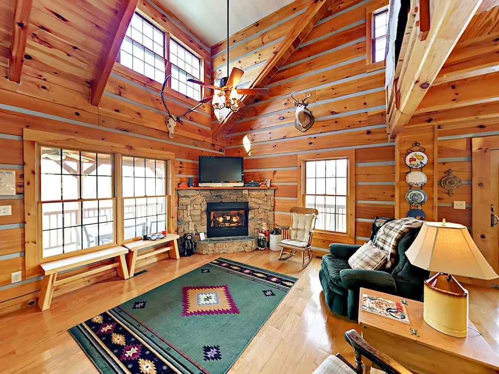 photo 1 of 137 Panhandle Rd Cabin 3 Bedrooms 3 Bathrooms Cabin