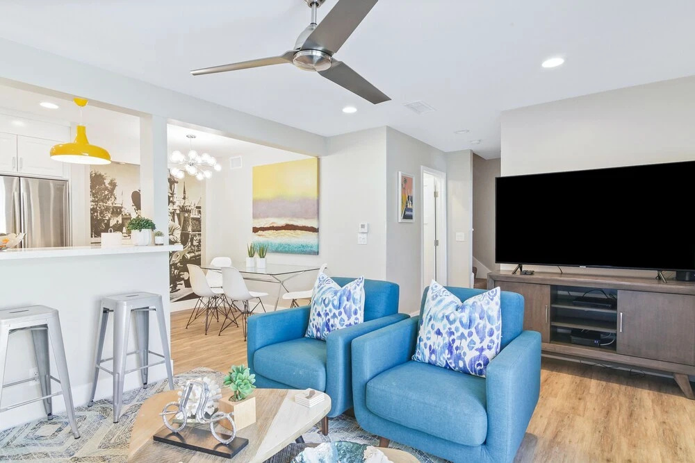 photo 1 of 1391 South Walnut Condo Unit 1504 2 Bedrooms 2.5 Bathrooms Condo