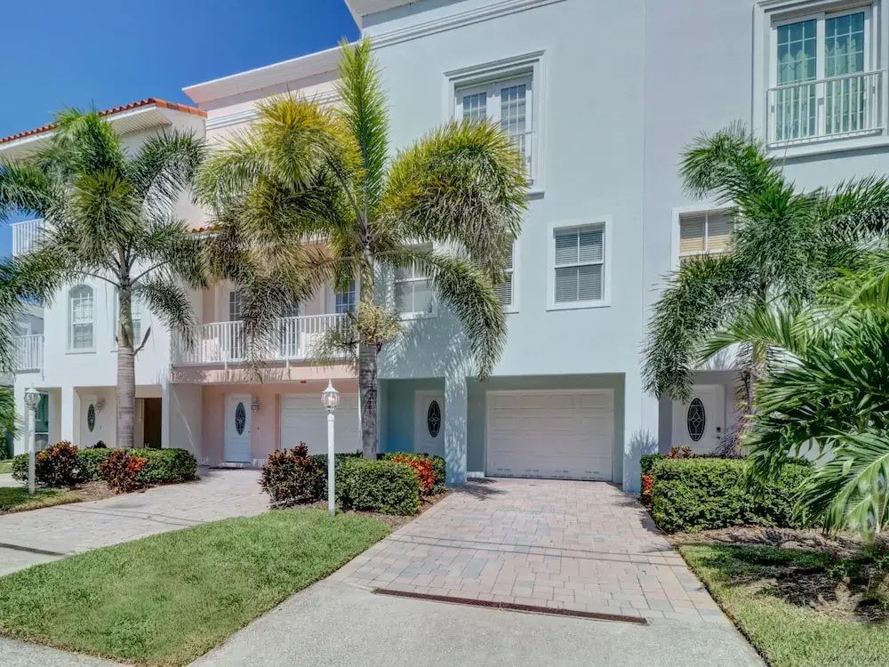 photo 1 of 140 Brightwater Dr House - 3 Br townhouse by RedAwning