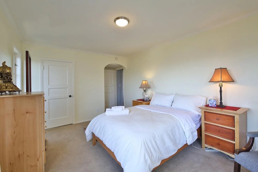 photo 1 of 145 Stanyan Street Apartment 2 Bedrooms 2 Bathrooms Apts