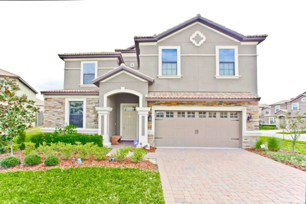 photo 1 of 1473 Myrtlewood Street 8 Bedroom Home