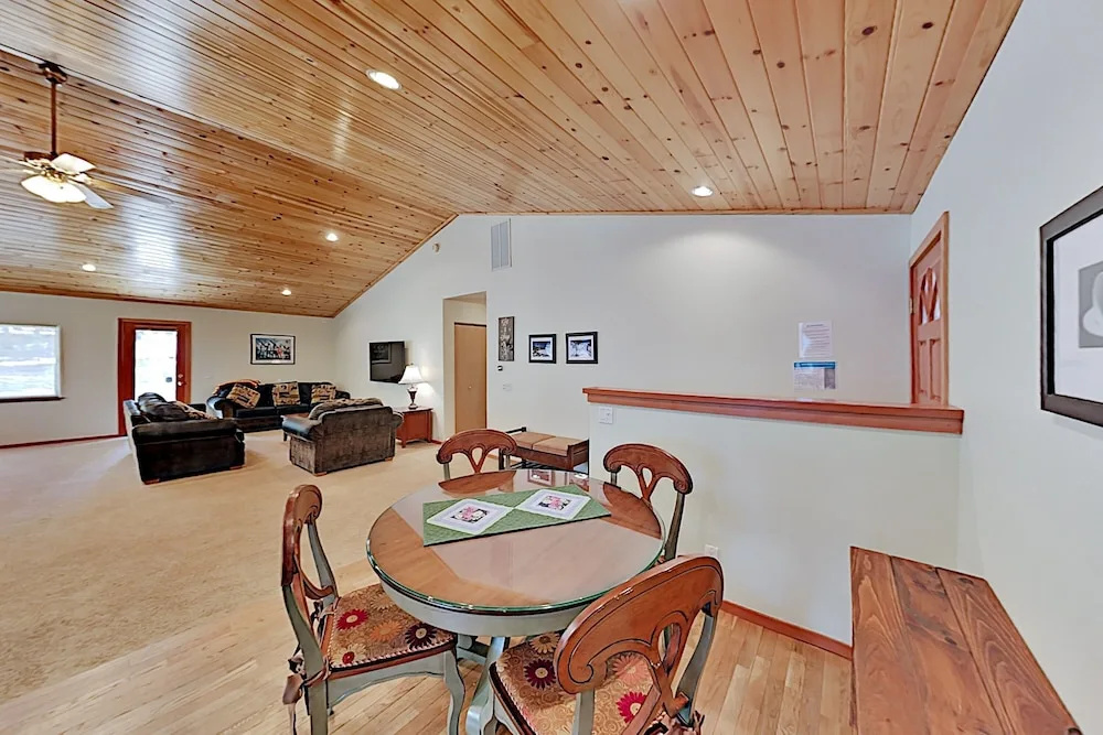 photo 1 of 1559nort 3 Bedroom Home