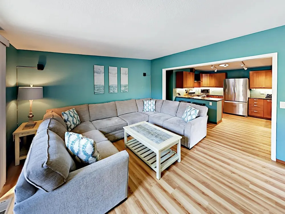 photo 1 of 1658 S Edgewood Home 3 Bedrooms 2 Bathrooms Home