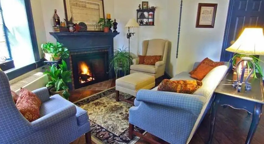 photo 1 of 1777 Americana Inn