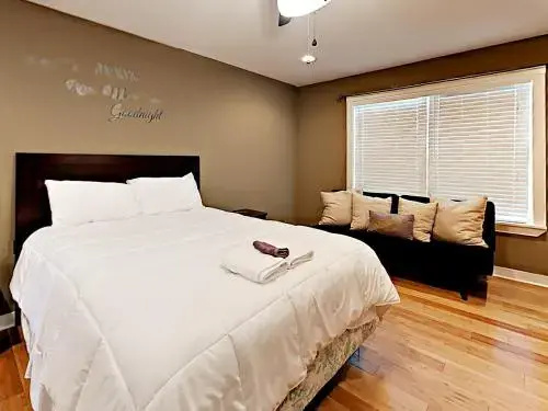 photo 1 of 17th Ave Home - 3 Br Home
