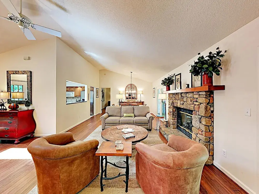 photo 1 of 182 Brevard - 3 Br Home
