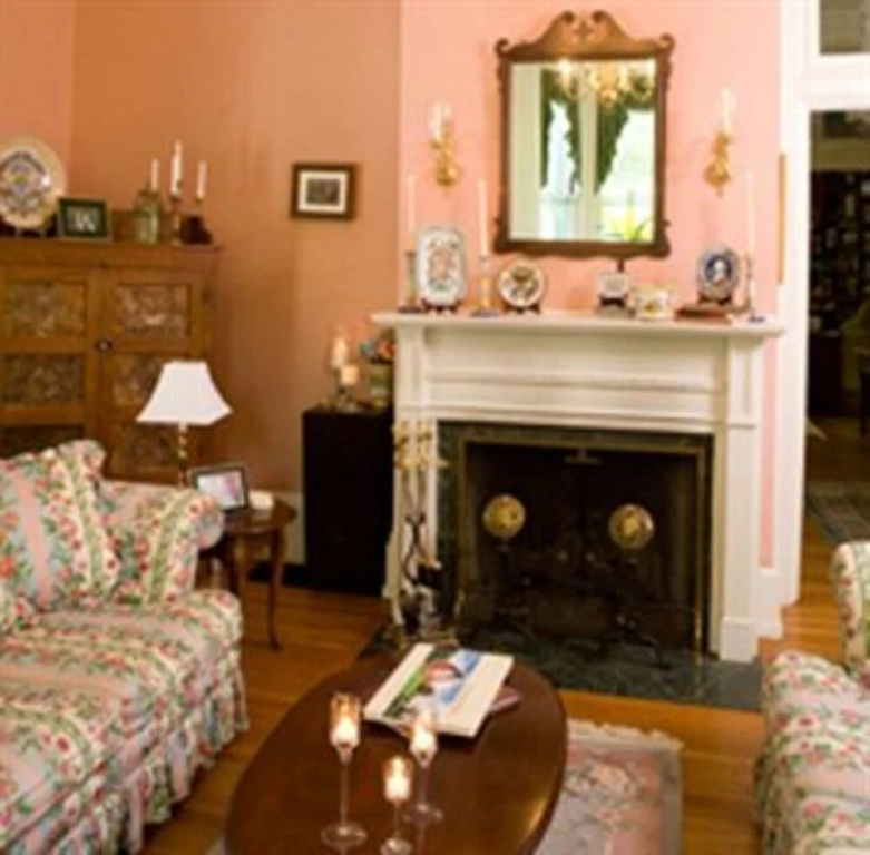 photo 1 of 1861 Inn Bed & Breakfast