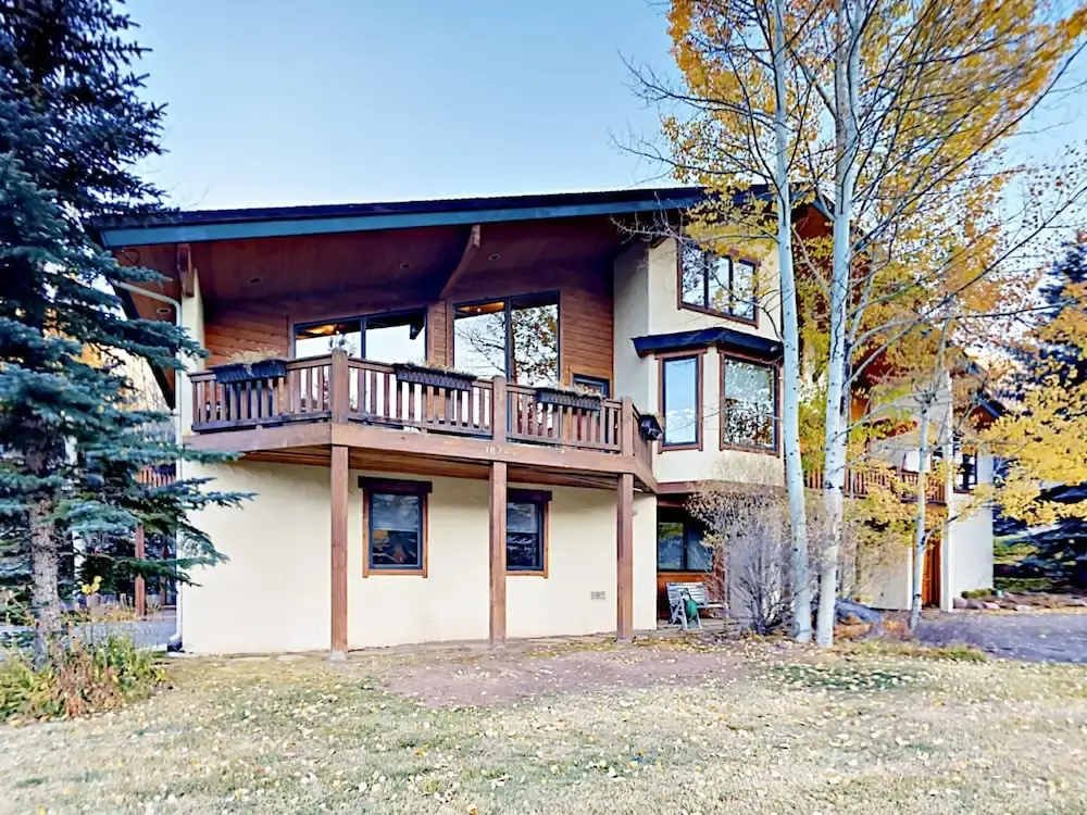 photo 1 of 1874A Glacier Court Chalet