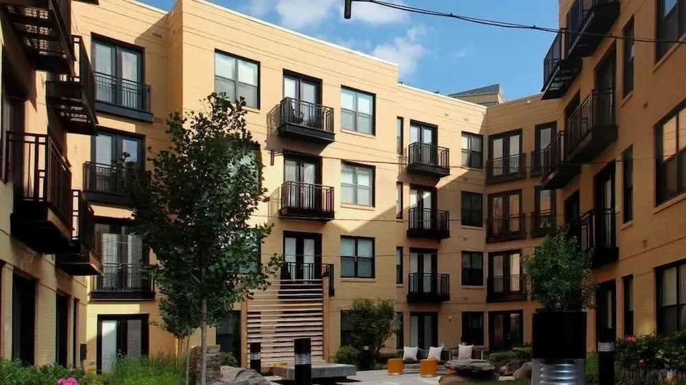 photo 1 of 1919 Clarendon by Executive Apartments