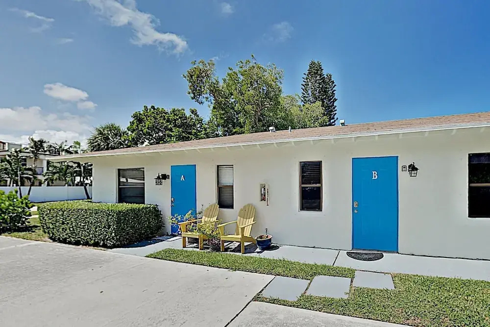 photo 1 of 1959se3c 1 Bedroom Apts