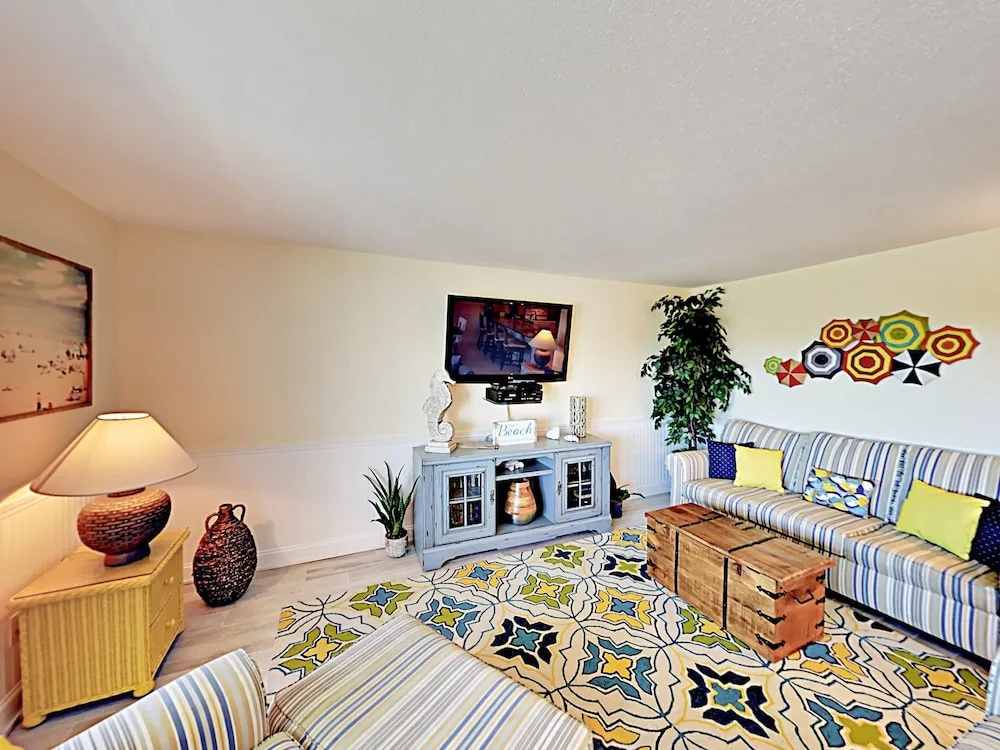 photo 1 of 19610 Gulf Blvd Condo Unit 203 2 Bedrooms 2 Bathrooms Condo