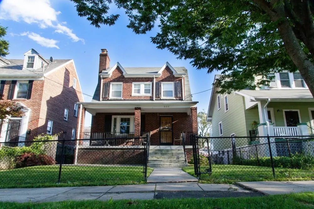 photo 1 of 1BR Oasis Near Takoma Metro Minutes to Capital