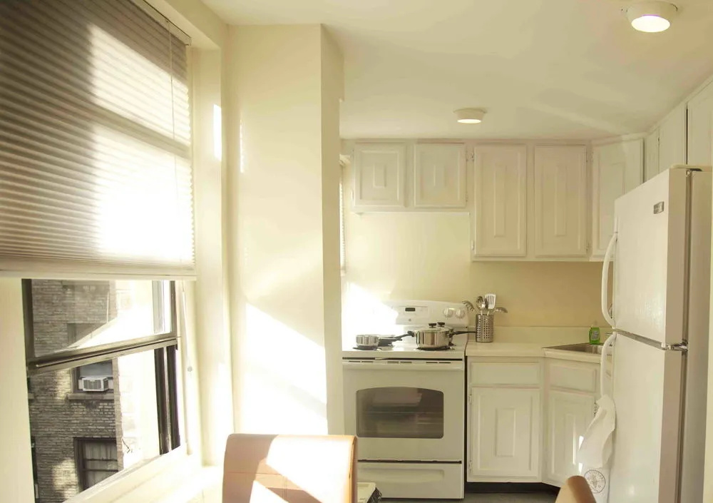 photo 1 of 2 Bedroom Apt on 12 street Best Location