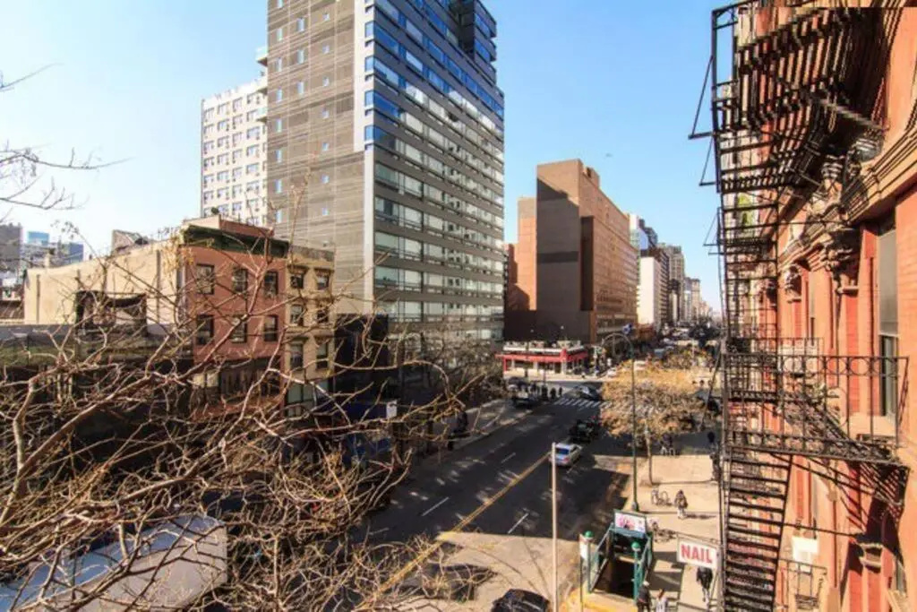 photo 1 of 211-3 Prime Union Square Large 1BR Great Value