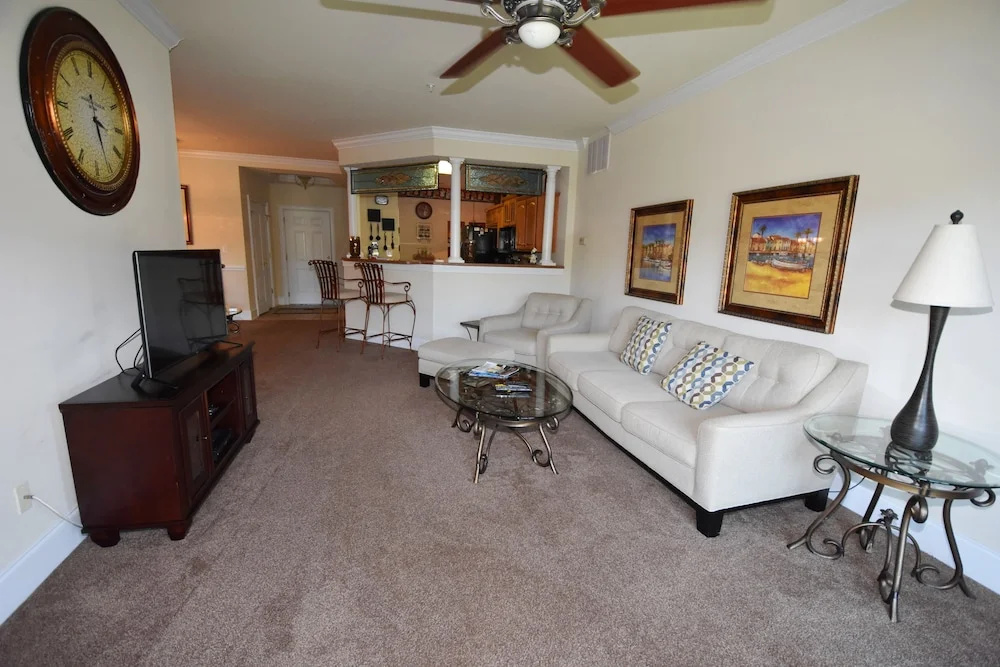 photo 1 of 214 Edgewater