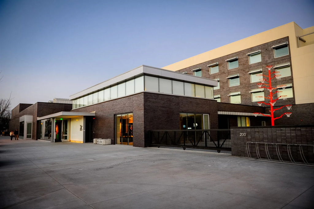 photo 1 of 21c Museum Hotel Bentonville