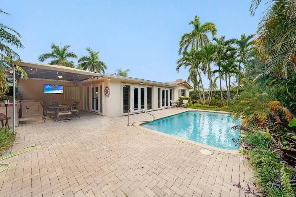 photo 1 of 22 salt water pool home with king beds