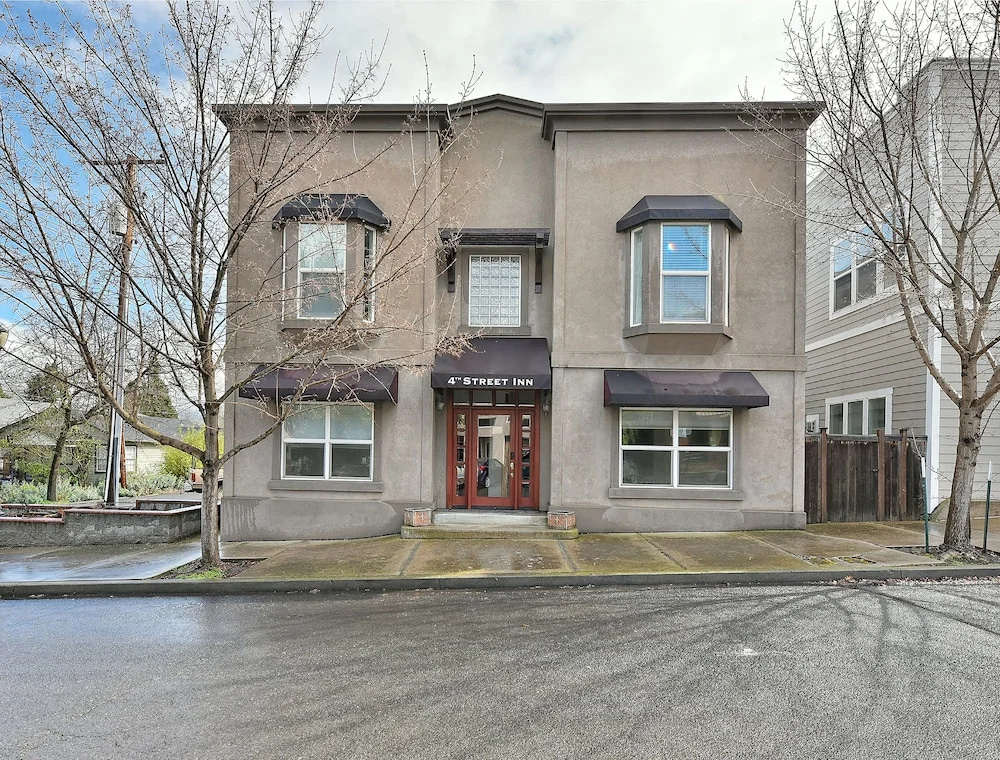 photo 1 of 230 4th Street