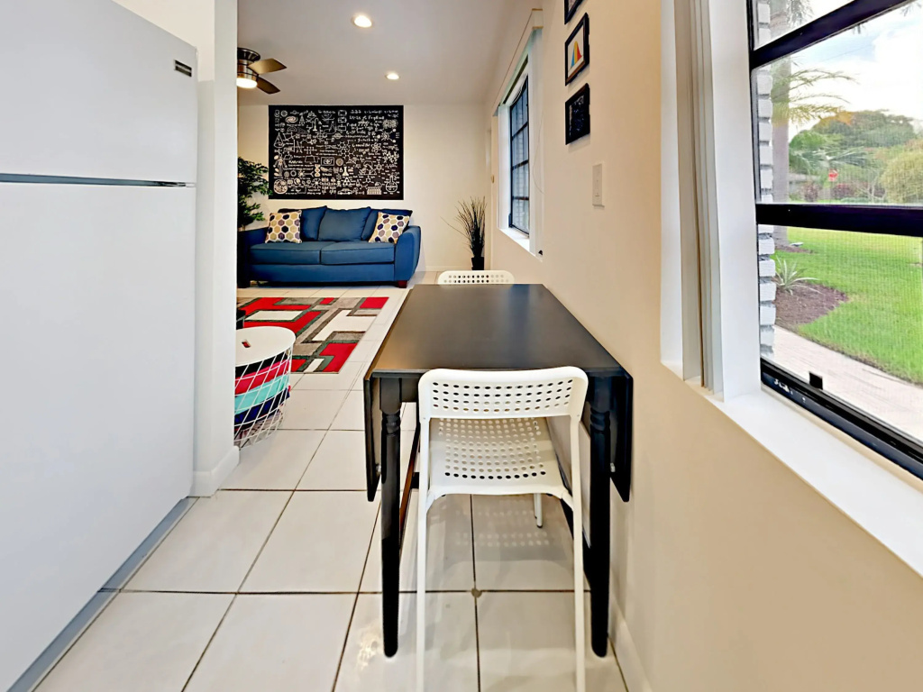photo 1 of 232 NW 23rd St 2 Townhouse 1 Bedroom 1 Bathroom Townhouse