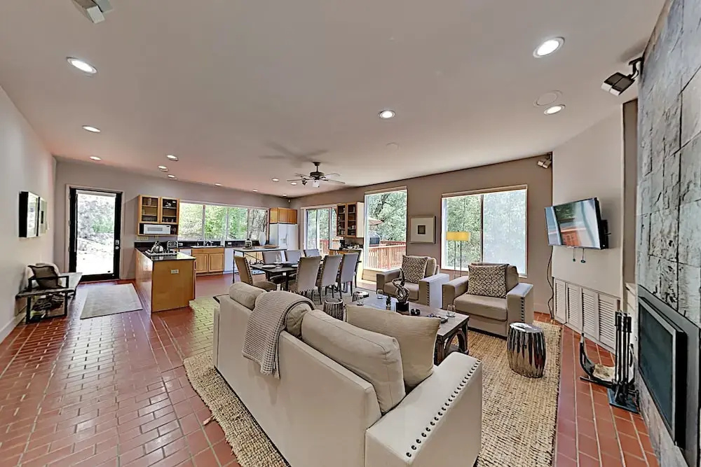 photo 1 of 2600 Glen Ellen Home - 3 Br home by RedAwning