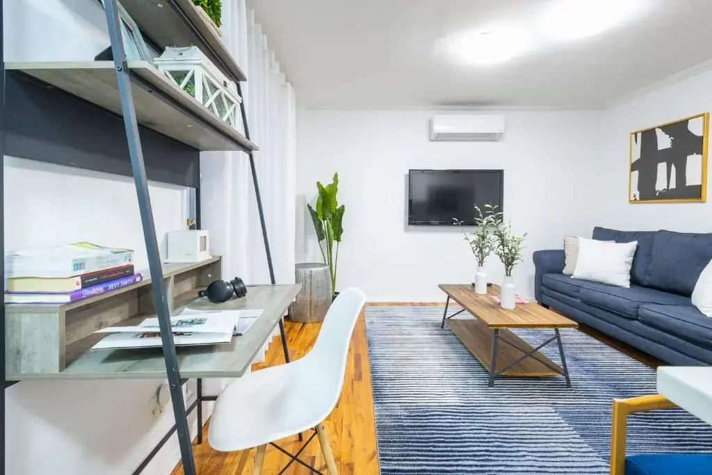 photo 1 of 26-1c New 1BR Gramercy W D Shared Outdoor