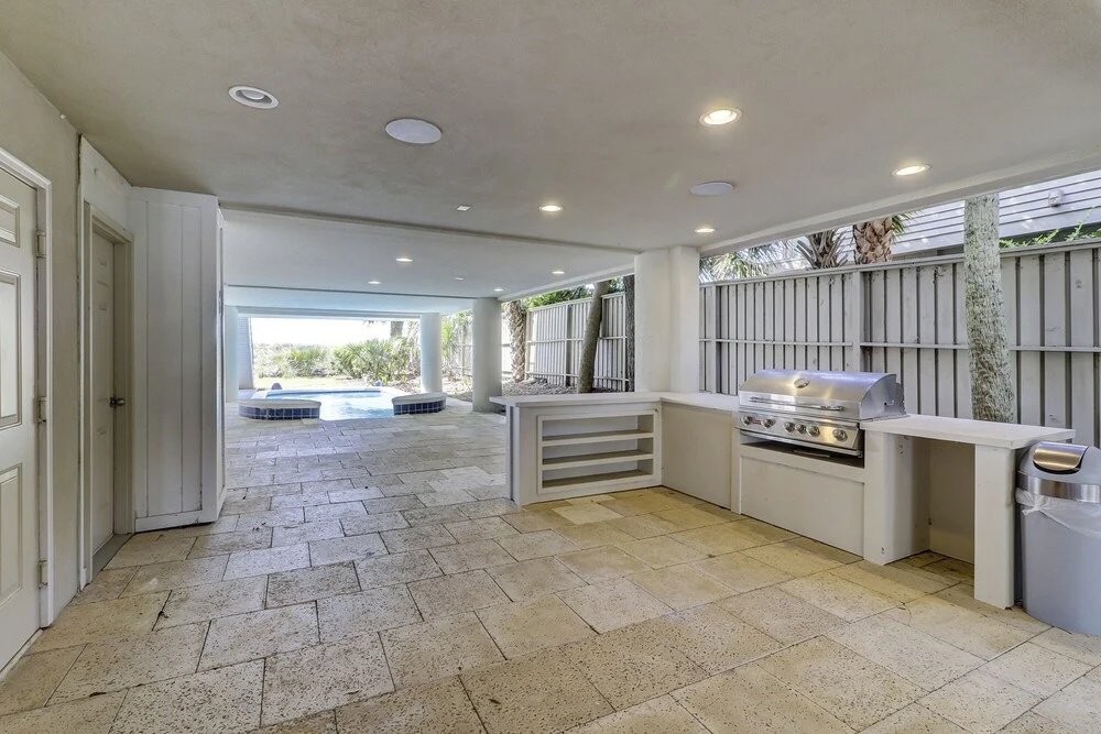 photo 1 of 28 Carters Manor