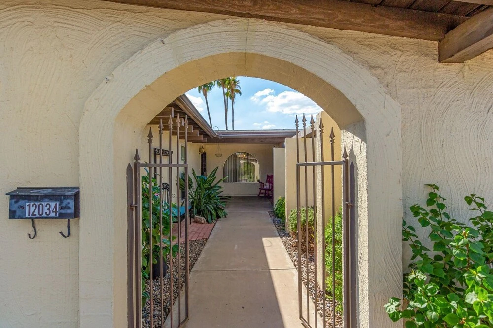 photo 1 of 29th Phoenix 4 Bedroom Home by Redawning