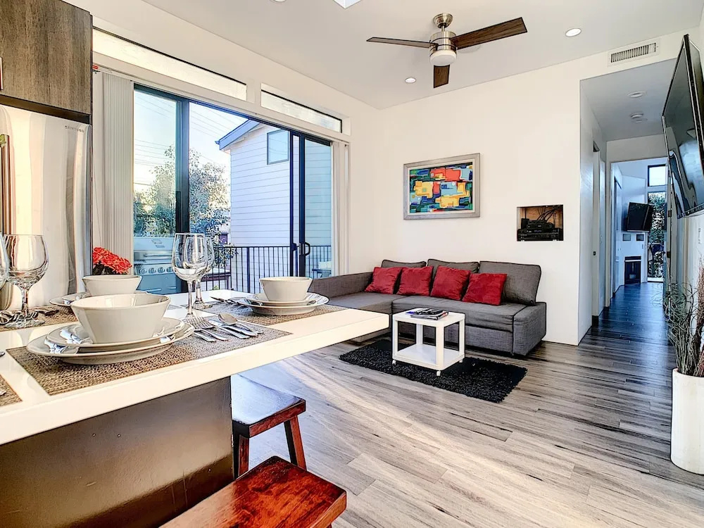 photo 1 of 2nd Story Masterpiece In Venice Beach 4 Bedroom Home by RedAwning