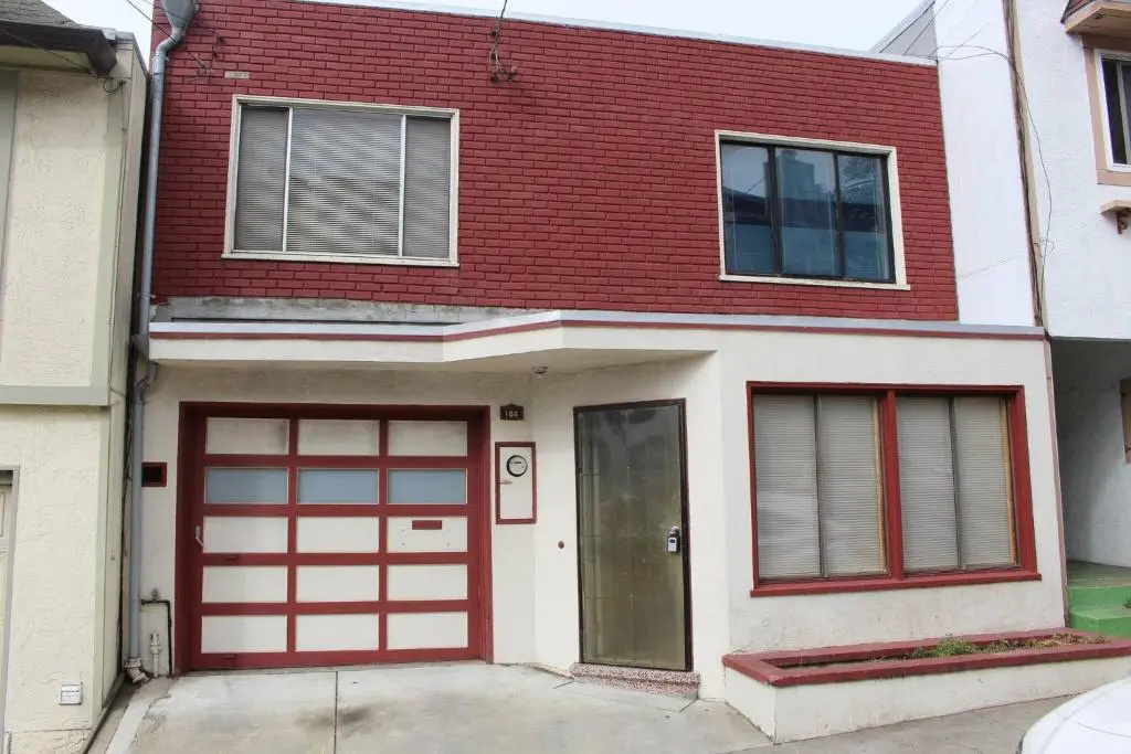 photo 1 of 3 BD 2 Bath House, Walkable To Bart, Free Parking, Views