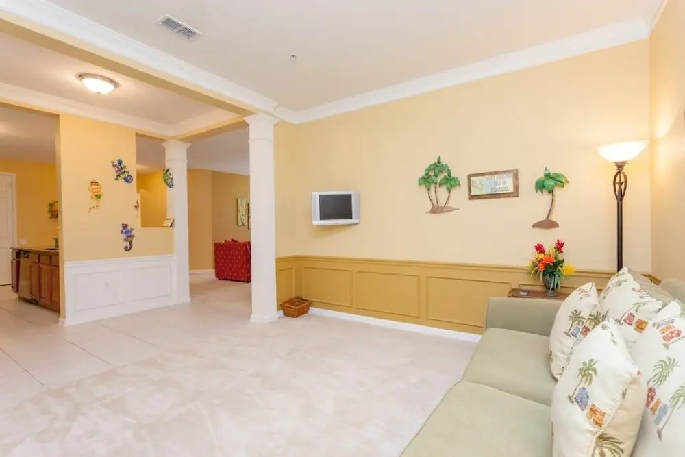 photo 1 of 3 Bed 2 Bath Premium Lakeview l 1004