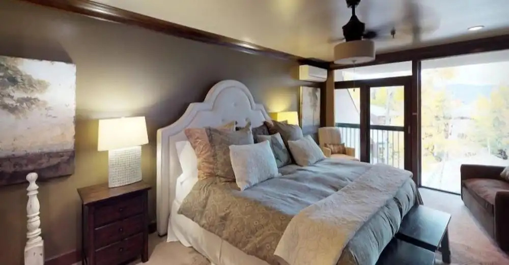 photo 1 of 3 Bedroom Platinum-rated Penthouse in Cascade Village, Steps to Chair Lift 20