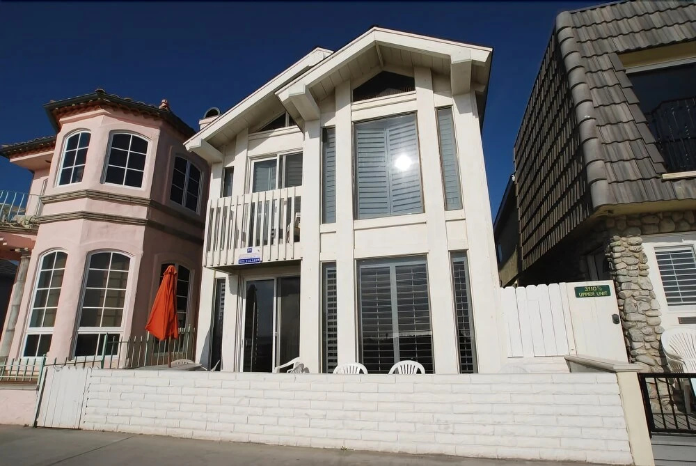 photo 1 of 3112 W Ocean Front B Moob 4 Bedroom Duplex