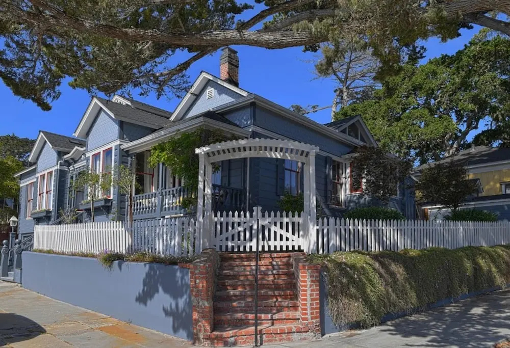 photo 1 of 3749 Victorian Sanctuary by the Sea