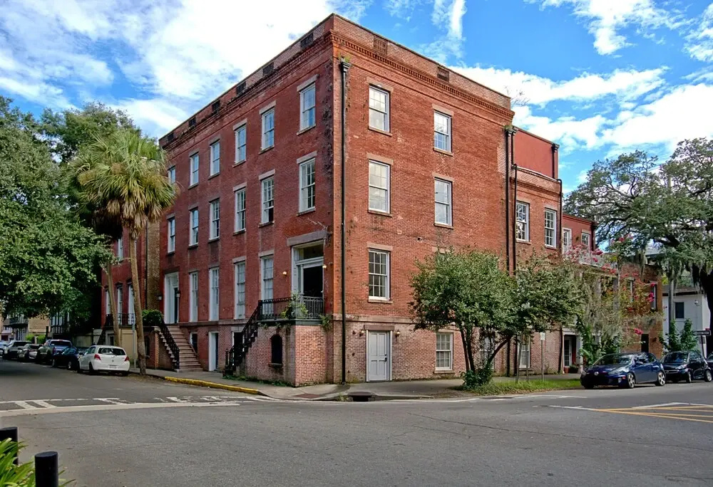 photo 1 of 4 BR Beauty blocks from the River