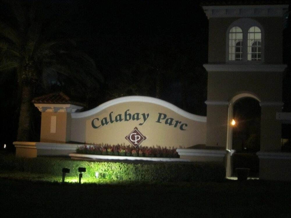 photo 1 of 4 Br Calabay Parc Sleeps 8 - Fld 3253